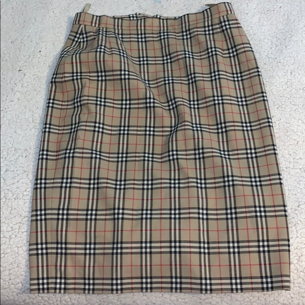 Burberry pencil skirt